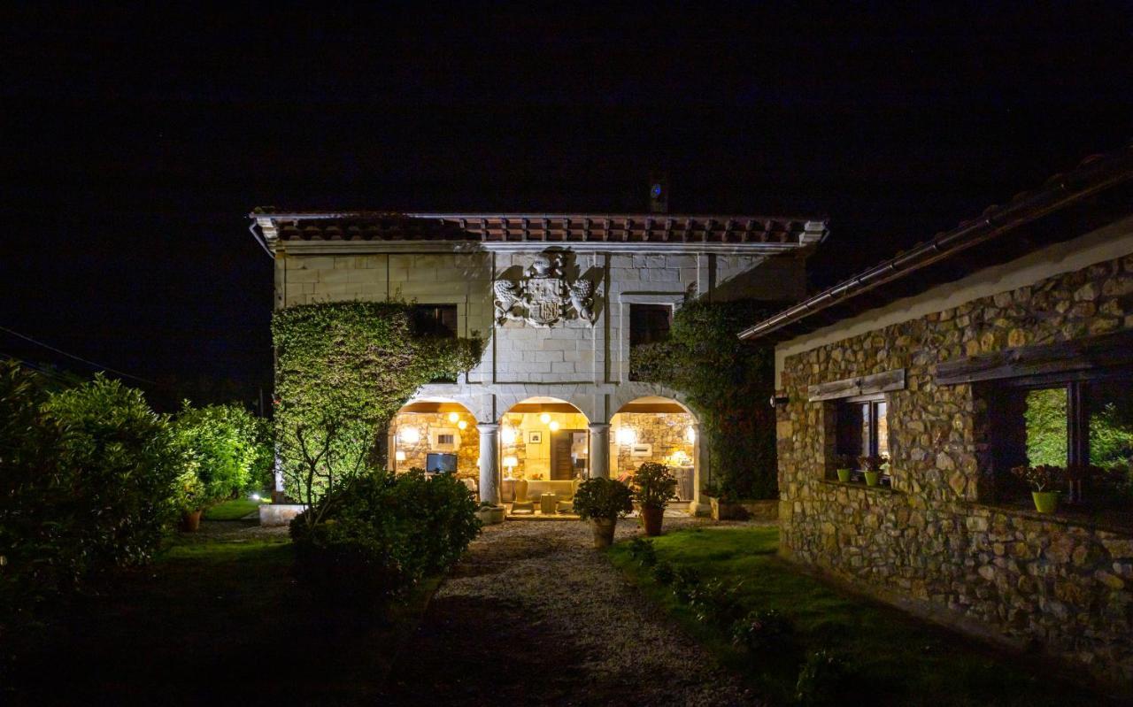 Casona Las Cinco Calderas Galizano Buitenkant foto